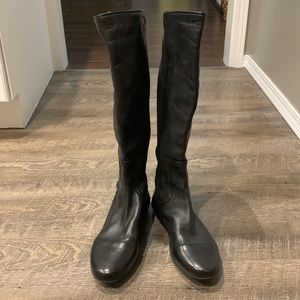 JOHNSTON & MURPHY black Leather women’s Riding tall Boots Size 8